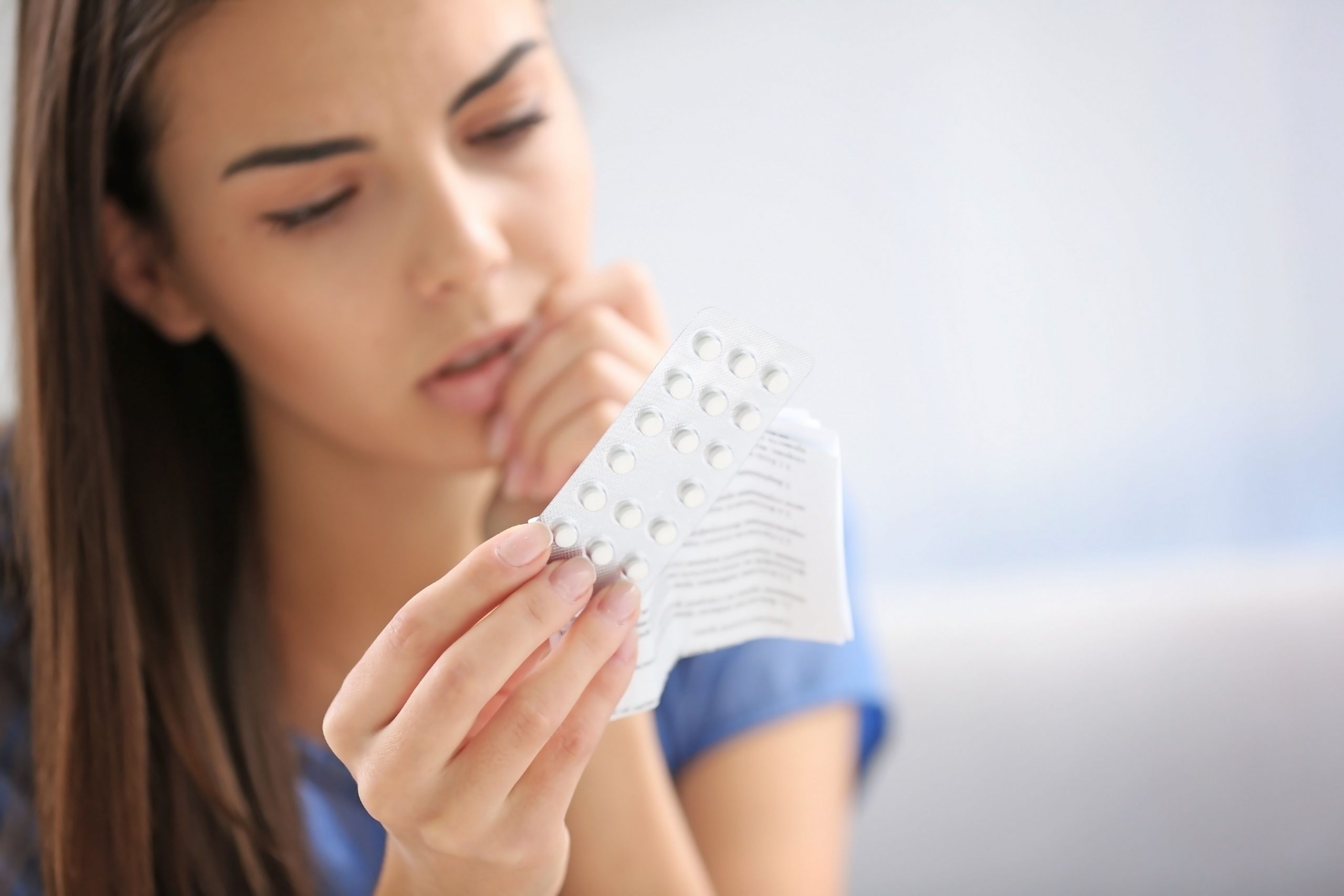 Antykoncepcja hormonalna – jak wpływa na płodność kobiety?